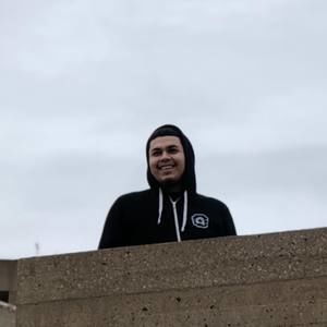 Meet your Posher, Jovanny